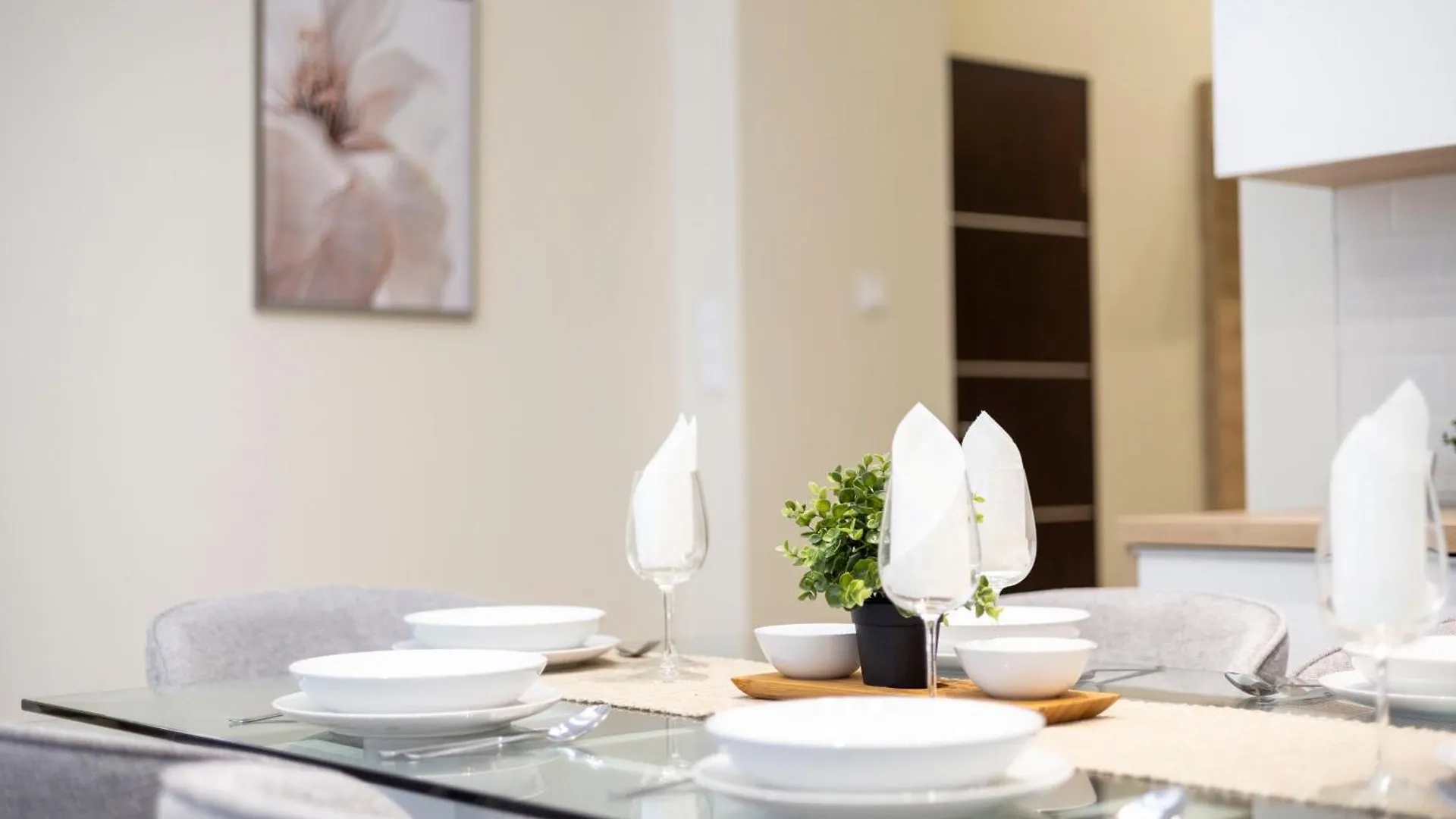 Luxury Downtown Dream Home By Prestige Homes Budapeşte 0*,  Macaristan
